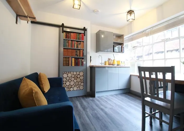 Alfriston Lodge By Air Premier